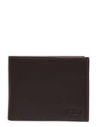 Levi's® Casual Classics Hunte Coin Bifold - Batwin Brown Levi’s Footwe...