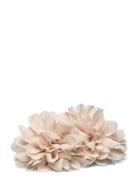 Arabella Flower Hair Clip Cream Becksöndergaard