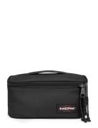 Traver Black Eastpak