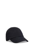 Pique Classic Cap Navy Fred Perry