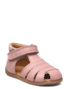 Starters? Scallop Velcro Sandal Pink Pom Pom