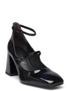 Women Court Sho Black Tamaris