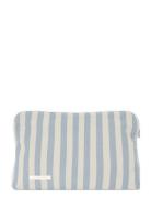 Celia Toiletry Bag Blue STUDIO FEDER
