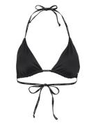 Pure_Triangle Black HUGO