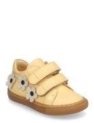 Shoes - Flat - With Velcro Yellow ANGULUS