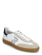 U2200-82 White Rieker