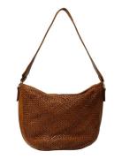 Melle Brown RE:DESIGNED EST 2003