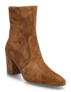 Crossbar Brown Steve Madden