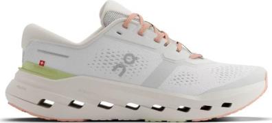 On Wommen's Cloudrunner 3 Ivory/Dew