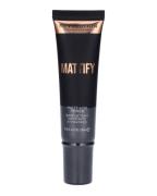 Makeup Revolution Mattify Matte & Fix Primer 28 ml