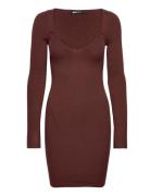 Beverly Knitted Dress Knelang Kjole Brown Gina Tricot