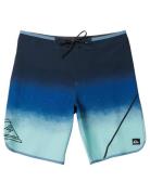 Surfsilk New Wave 20 Badeshorts Navy Quiksilver