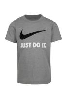 Nkb Swoosh Jdi Ss Tee Sport T-shirts Short-sleeved Grey Nike