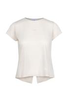 Shape Tee 2.0 Sport T-shirts & Tops Short-sleeved Beige Johaug