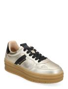 Women Lace-Up Lave Sneakers Gold Tamaris