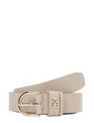 Essential Effortless 2.5 Belte Beige Tommy Hilfiger