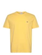 Reg Shield Ss T-Shirt Tops T-shirts Short-sleeved Yellow GANT