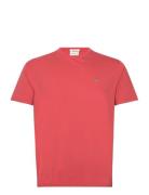 Reg Shield Ss T-Shirt Tops T-shirts Short-sleeved Red GANT