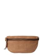 Gisela Rumpetaske Veske Brown RE:DESIGNED EST 2003