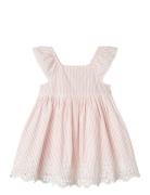 Nmffesinne Capsl Dress Dresses & Skirts Dresses Casual Dresses Sleevel...