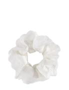 Broderie Scrunchie Accessories Hair Accessories Scrunchies White SUI A...