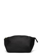 Milan Toiletry Bag Vegan Leather Toalettveske Black Herschel