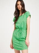 Only - Korte kjoler - Kelly Green Lea Flower - Onlmay S/S Dress Noos -...