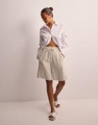 Selected Femme - Beige - Slfviva Mw Shorts Noos