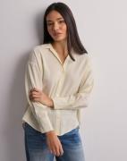 Vero Moda - Hvit - Vmqueeny Ls Oversize Shirt Wvn Ga N