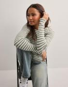 Selected Femme - Rutete/Stripete - Slfanna Ls Crew Neck Tee Str Noos
