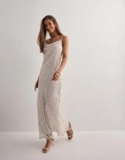 Vero Moda - Blomstrete - Vmsmilla Sl 7/8 Waterfall Dress Wvn