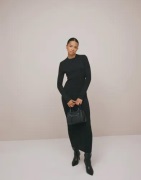Nelly - Svart - Everyday Midi Dress