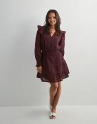 Neo Noir - Rød - Aran S Voile Dress