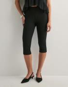 Only - Svart - Onlmarcella Hw Capri Pant Cc Pnt