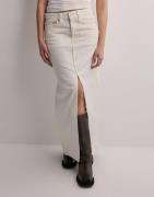 Levi's - Hvit - Ankle Column Skirt