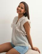 Neo Noir - Hvit - Jayla S Voile Top