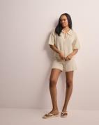 Pieces - Beige - Pcarisa Hw Knit Shorts