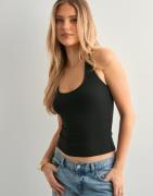 Nelly - Svart - Perfect Halterneck Top