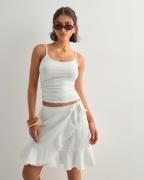 Pieces - Hvit - Pcsastina Hw Skirt Wvn Bc