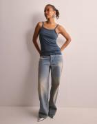 Pieces - Blå - Pckaleah Strap Top Bc