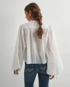 Nelly - Hvit - Easy Day Blouse