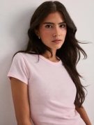 Nelly - Rosa - Essential Slub Tee
