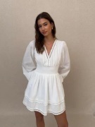 Nelly - Hvit - Fine Little Flounce Dress