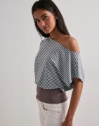Nelly - Rutete/Stripete - Soft Stripe Waist Top