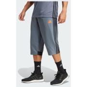 Adidas Tiro 25 Essentials Woven 3/4 Pants